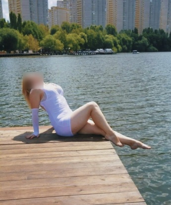Живу в Москве, городе, который никогда не спит, как и я. Моя неотразимая внешность и заманчивая фигура подарят тебе незабываемые моменты наслаждения. Могу стать твоей идеальной компаньонкой на любое мероприятие или просто провести ночь в твоем обаятельном обществе. Приглашаю вас в мой мир наслаждений, где фантазии сбываются и время останавливается. Я умею поддержать любую беседу, создать уютную атмосферу и подарить тебе волшебные моменты. Фото в моем профиле говорят сами за себя, оцени мою красоту и обольсти воображение. Встреча со мной станет истинным открытием и запомнится на долгие годы! 💋 Людмила
